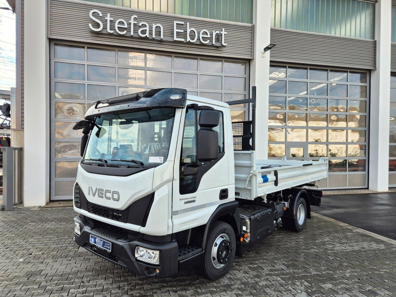 Iveco Eurocargo ML80E21 Meiller 2x AHK 3 Sitze Klima - Volquete furgoneta: foto 2 Iveco Eurocargo ML80E21 Meiller 2x AHK 3 Sitze Klima - Volquete furgoneta: foto 2
