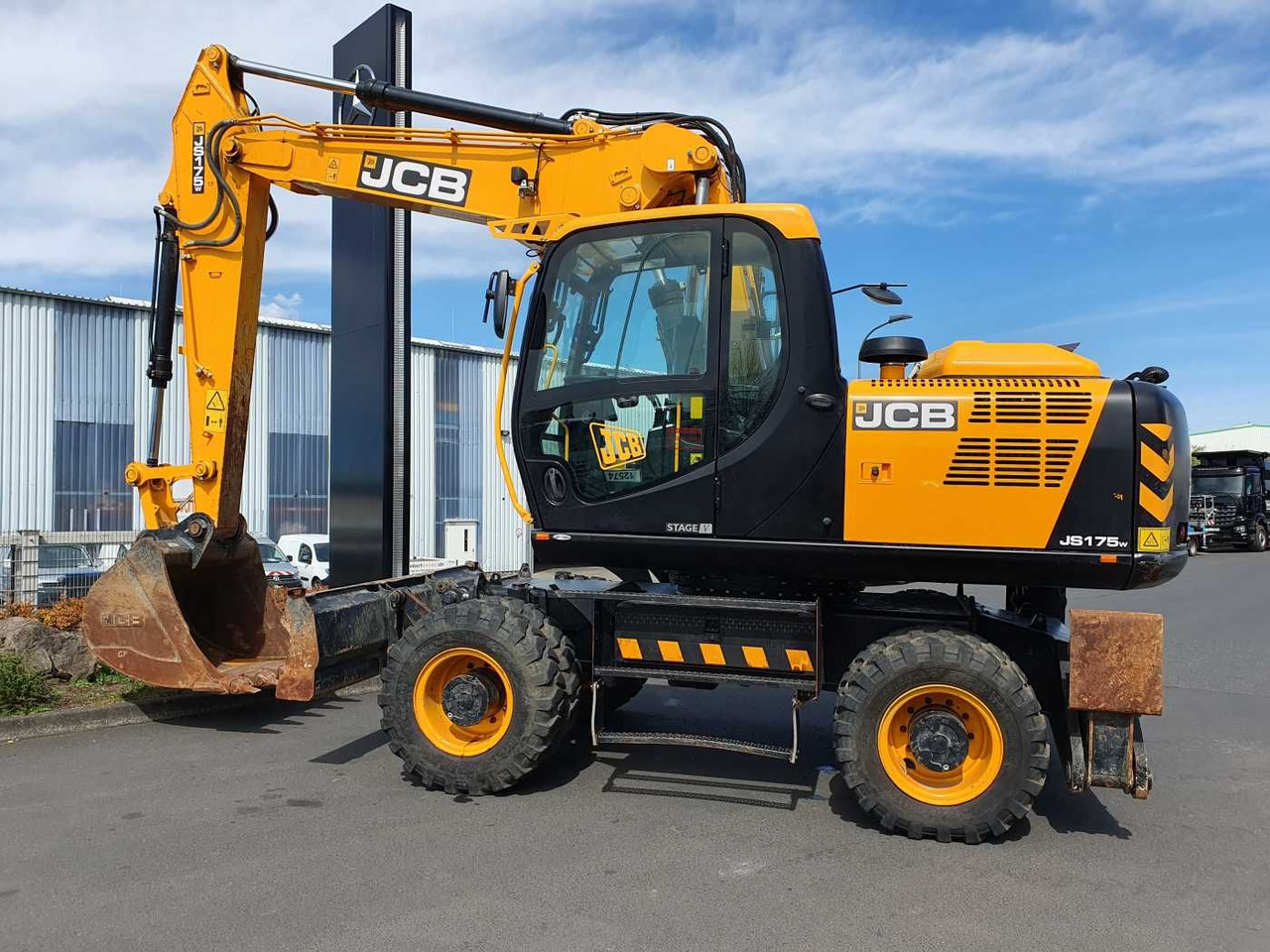 JCB JS 175 W / 2024 / nur 622h! / 1x Tieflöffel - Excavadora de ruedas: foto 2 JCB JS 175 W / 2024 / nur 622h! / 1x Tieflöffel - Excavadora de ruedas: foto 2