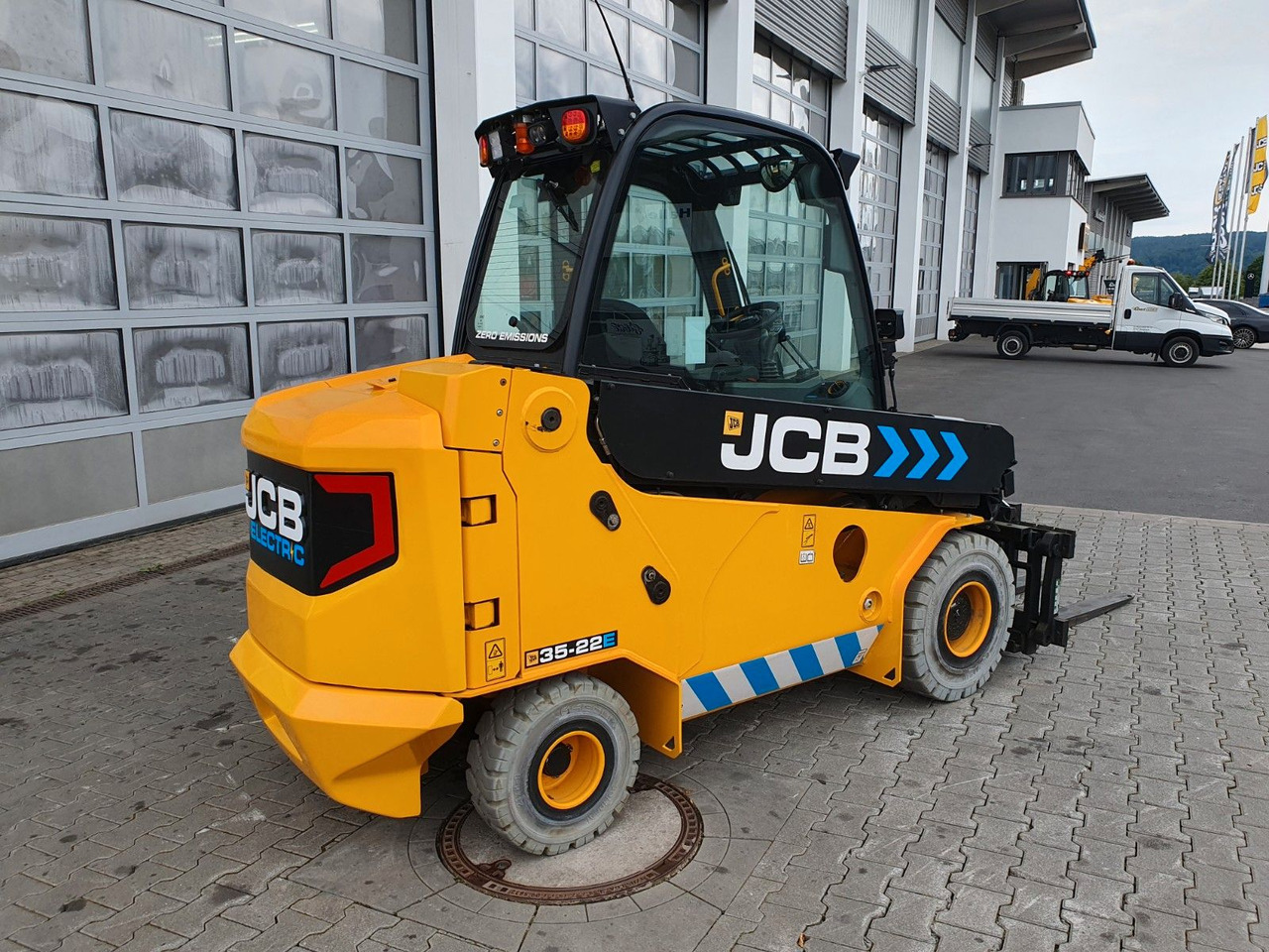 JCB TLT 35-22E Teletruck / nur 149h! / 2022 / SS - Manipulador telescópico: foto 3 JCB TLT 35-22E Teletruck / nur 149h! / 2022 / SS - Manipulador telescópico: foto 3