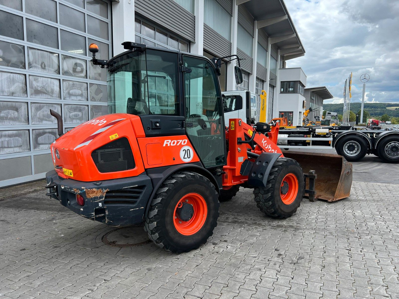 Kubota R070 / Gabel & Schaufel / nur 1.869h! - Cargadora de ruedas: foto 3 Kubota R070 / Gabel & Schaufel / nur 1.869h! - Cargadora de ruedas: foto 3
