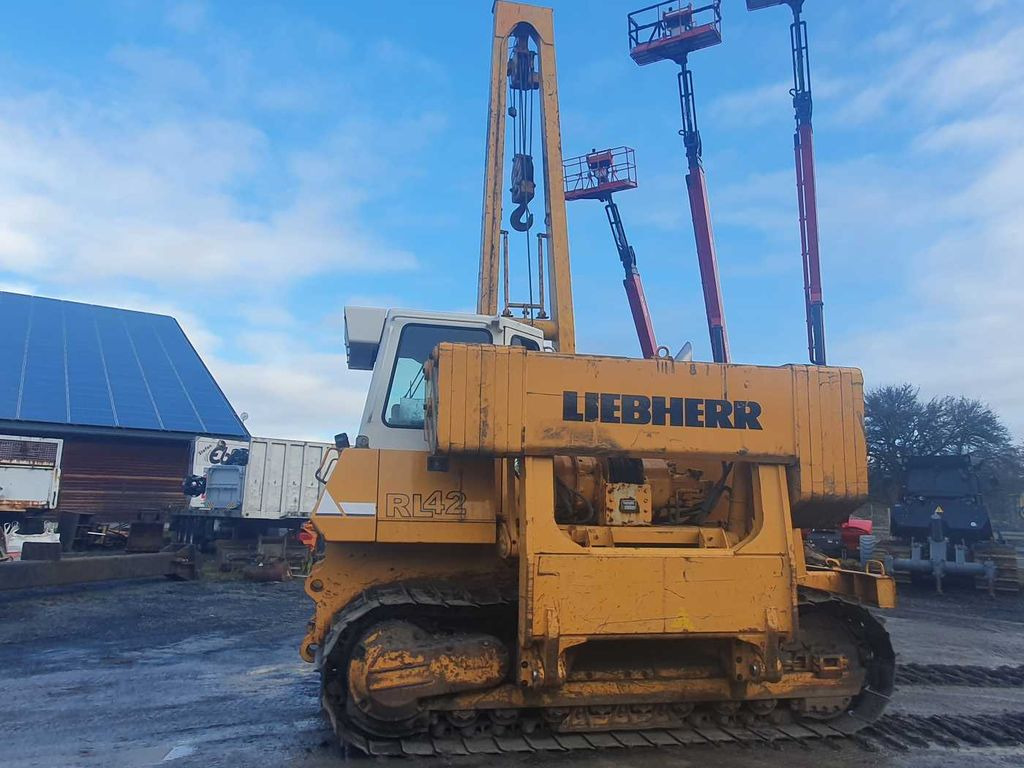 Liebherr RL 42 B / Rohrleger / Pipelayer / nur 4.861h! Liebherr RL 42 B / Rohrleger / Pipelayer / nur 4.861h! - Bulldozer: foto 5 Liebherr RL 42 B / Rohrleger / Pipelayer / nur 4.861h! Liebherr RL 42 B / Rohrleger / Pipelayer / nur 4.861h! - Bulldozer: foto 5