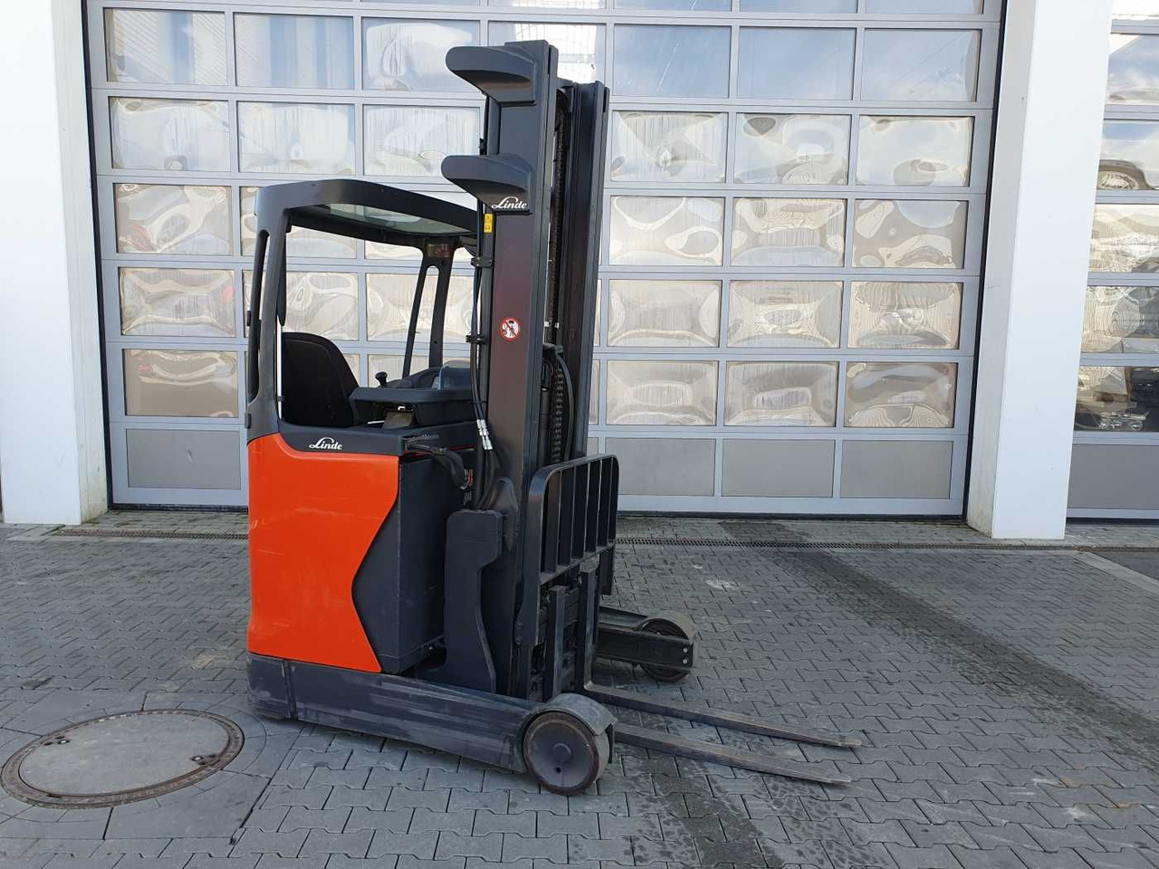 Linde R12B-01 / nur 2.394h! / Hubhöhe: 6m / 2015 - Retráctil: foto 2 Linde R12B-01 / nur 2.394h! / Hubhöhe: 6m / 2015 - Retráctil: foto 2