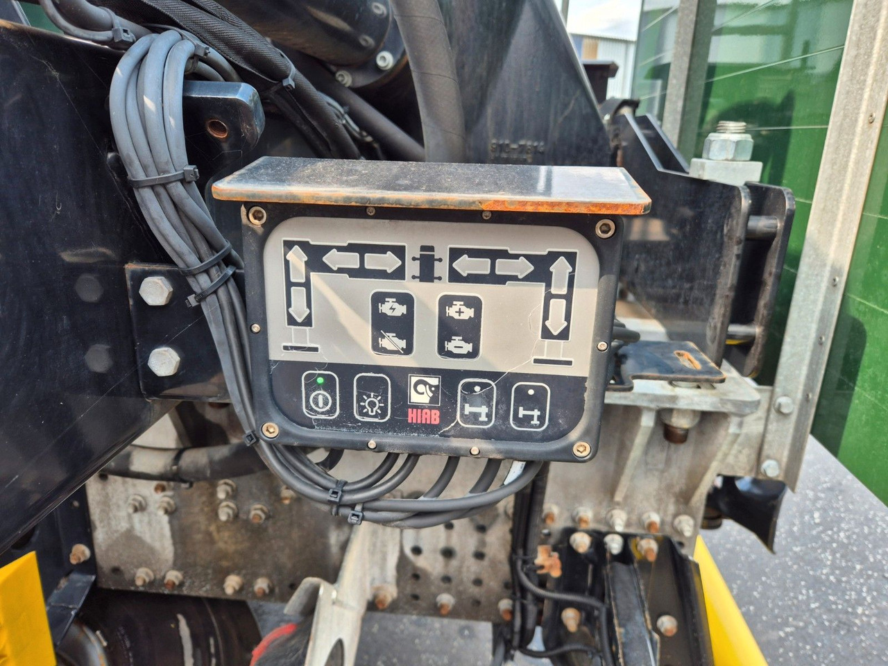 Camión caja abierta, Camión grúa MAN TGS 26.420 6x2-4 LL Hiab 177K PRO 2 Stück: foto 13 Camión caja abierta, Camión grúa MAN TGS 26.420 6x2-4 LL Hiab 177K PRO 2 Stück: foto 13