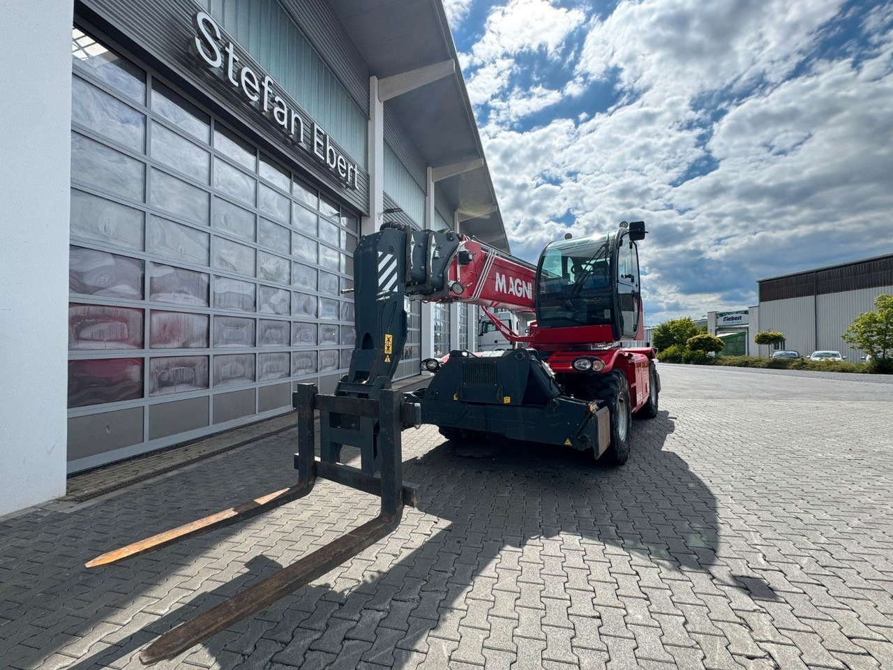 Magni RTH 7.26 SH Roto / Funk / 2021 / Gabel - Manipulador telescópico: foto 5 Magni RTH 7.26 SH Roto / Funk / 2021 / Gabel - Manipulador telescópico: foto 5
