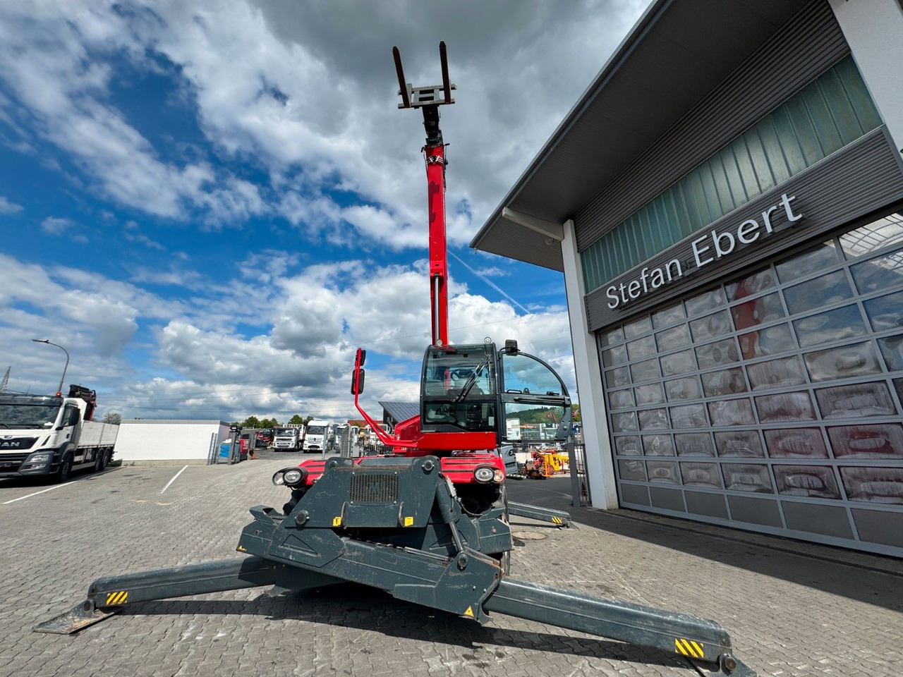 Magni RTH 7.26 SH Roto / Funk / 2021 / Gabel - Manipulador telescópico: foto 2 Magni RTH 7.26 SH Roto / Funk / 2021 / Gabel - Manipulador telescópico: foto 2