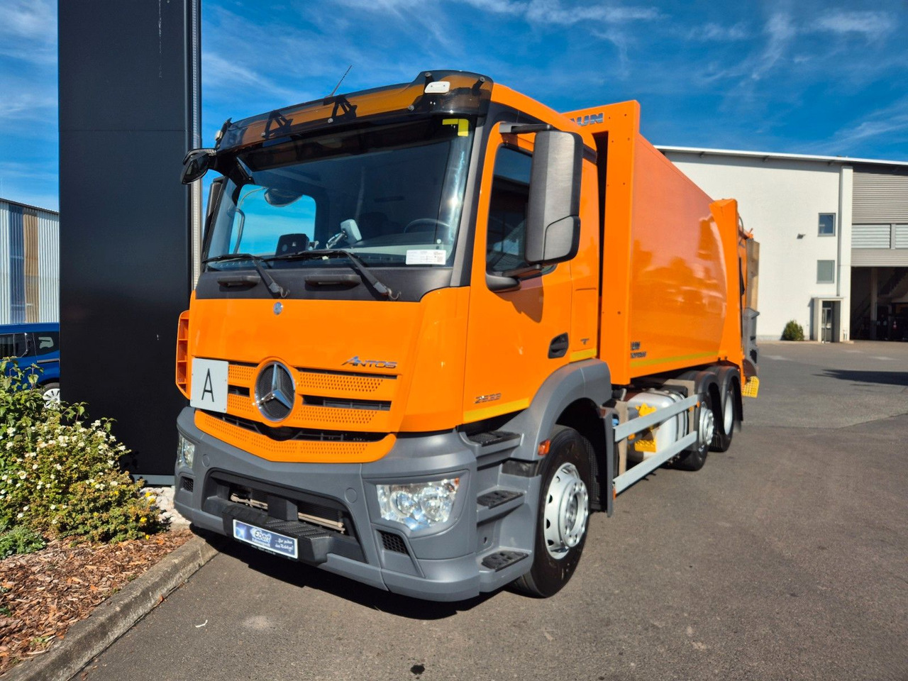 Mercedes-Benz Actros 2533 L Faun Variopress II524 V19 Zoeller - Camión de basura: foto 2 Mercedes-Benz Actros 2533 L Faun Variopress II524 V19 Zoeller - Camión de basura: foto 2
