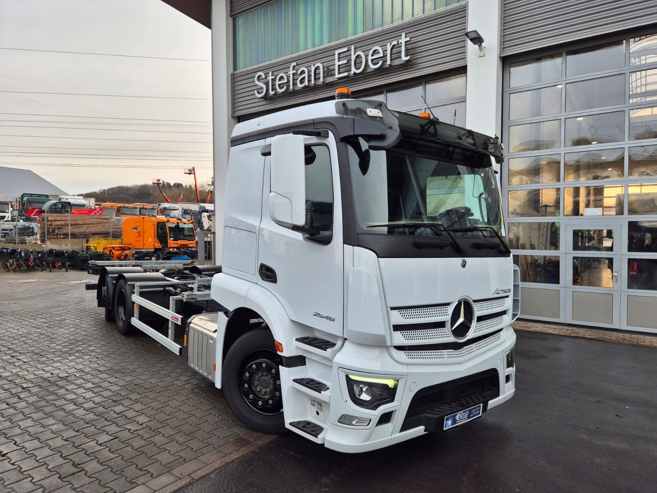Mercedes-Benz Actros 2546 L 6x2 Lenkachse PPC HPEB Navi - Camión portacontenedore/ Intercambiable: foto 4 Mercedes-Benz Actros 2546 L 6x2 Lenkachse PPC HPEB Navi - Camión portacontenedore/ Intercambiable: foto 4