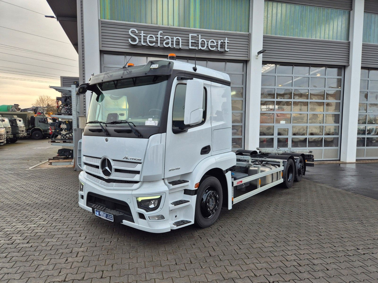 Mercedes-Benz Actros 2546 L 6x2 Lenkachse PPC HPEB Navi - Camión portacontenedore/ Intercambiable: foto 3 Mercedes-Benz Actros 2546 L 6x2 Lenkachse PPC HPEB Navi - Camión portacontenedore/ Intercambiable: foto 3