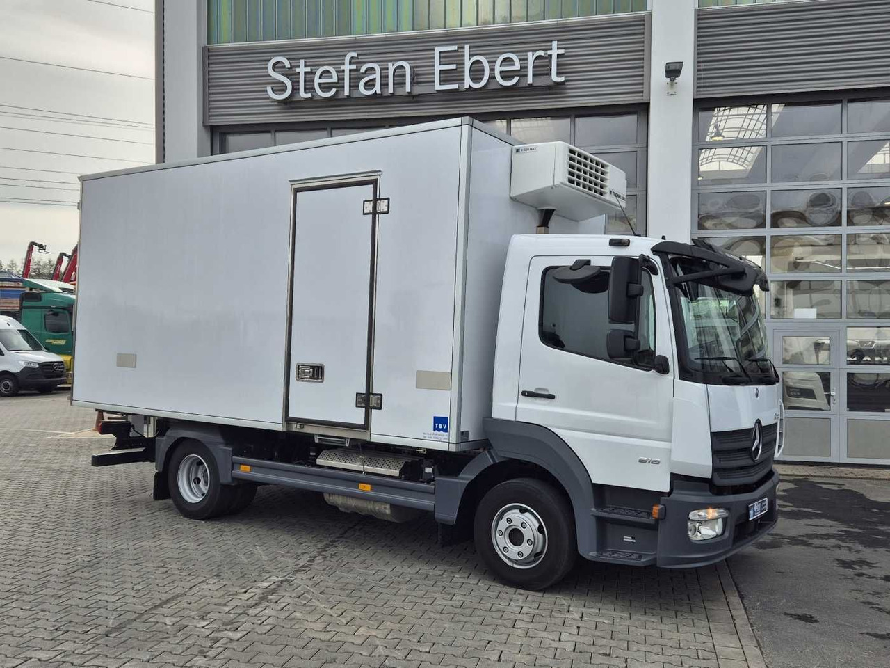 Mercedes-Benz Atego 818 L Thermo King V-600-Max Tür Klima - Furgoneta frigorifica: foto 2 Mercedes-Benz Atego 818 L Thermo King V-600-Max Tür Klima - Furgoneta frigorifica: foto 2