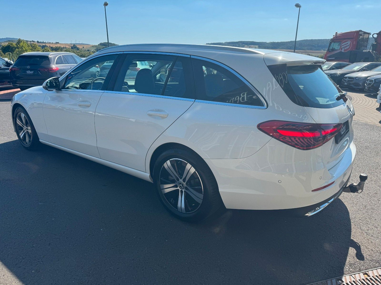 Mercedes-Benz C 180 T Avantgarde+AHK+Memory+Ambiente+TotW - Coche familiar: foto 3 Mercedes-Benz C 180 T Avantgarde+AHK+Memory+Ambiente+TotW - Coche familiar: foto 3