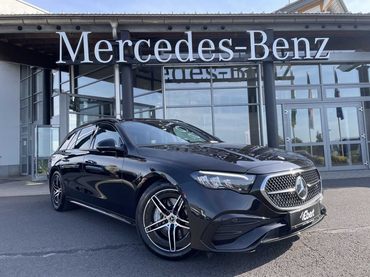 Mercedes-Benz E 220 d T AMG-Line AHK+Distr+R-Kamera +Ambiente+ - Coche: foto 1 Mercedes-Benz E 220 d T AMG-Line AHK+Distr+R-Kamera +Ambiente+ - Coche: foto 1