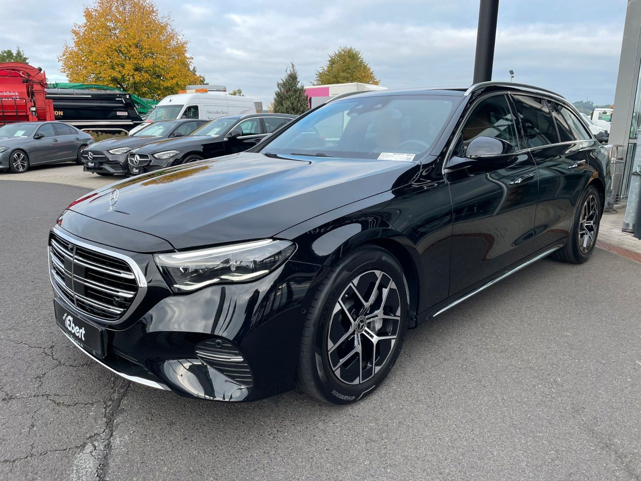 Mercedes-Benz E 220 d T Exclusive Nappa+AHK+360°+Burm+Sitzklim - Coche familiar: foto 2 Mercedes-Benz E 220 d T Exclusive Nappa+AHK+360°+Burm+Sitzklim - Coche familiar: foto 2