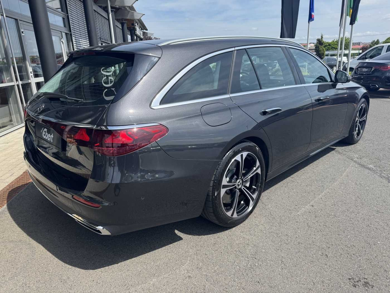 Mercedes-Benz E 300de T AHK+Burm4D+Distr+Memory+360 - Coche: foto 4 Mercedes-Benz E 300de T AHK+Burm4D+Distr+Memory+360 - Coche: foto 4