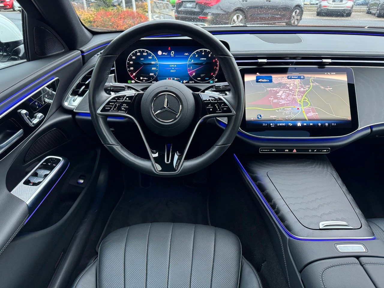 Sedan Mercedes-Benz E 450 4M Avantgarde+Pano+DistrPro+Digital+360: foto 16