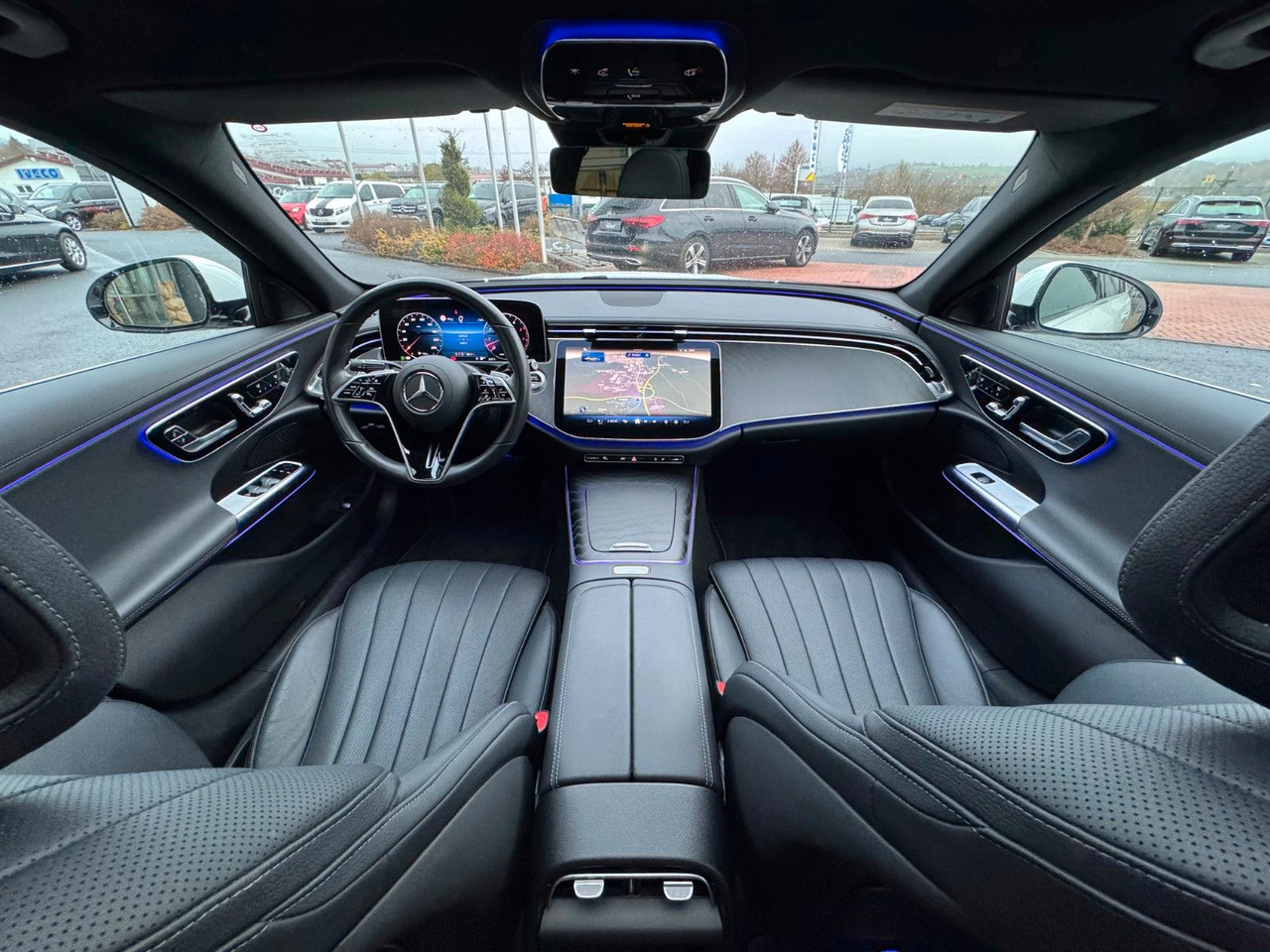 Sedan Mercedes-Benz E 450 4M Avantgarde+Pano+DistrPro+Digital+360: foto 17