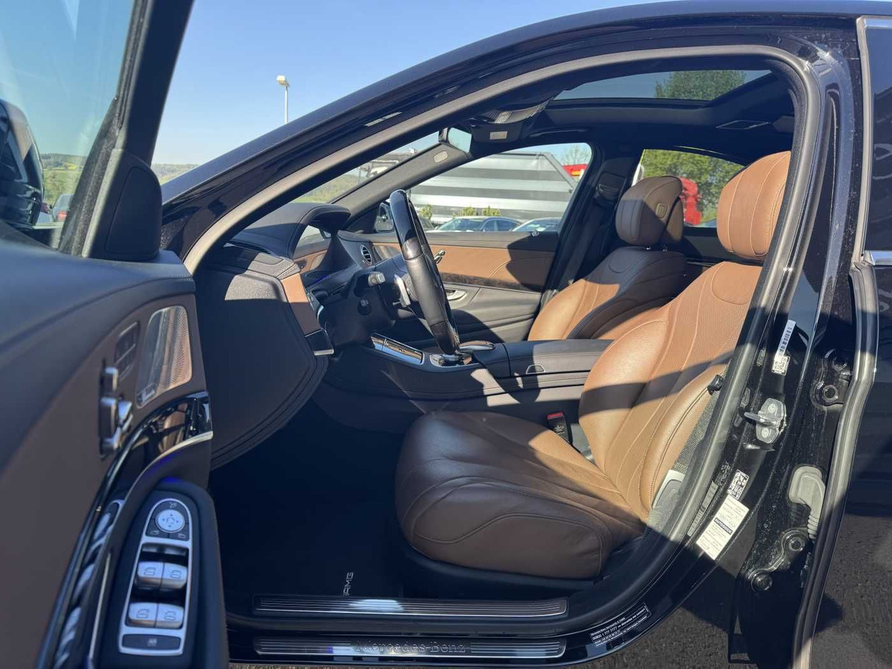 Mercedes-Benz S 400d 4M AMG+Pano+Burm+Distr+Massage+ HUD - Coche: foto 1 Mercedes-Benz S 400d 4M AMG+Pano+Burm+Distr+Massage+ HUD - Coche: foto 1