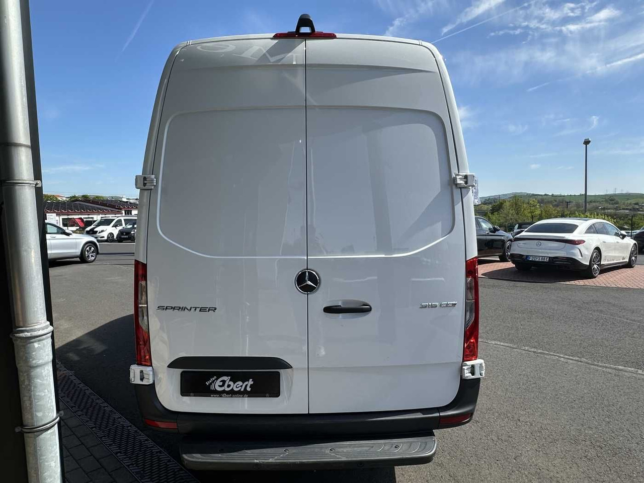 Mercedes-Benz Sprinter 315 CDI 4325 Klima 360 SHZ MBUX Schwing - Furgón: foto 4 Mercedes-Benz Sprinter 315 CDI 4325 Klima 360 SHZ MBUX Schwing - Furgón: foto 4