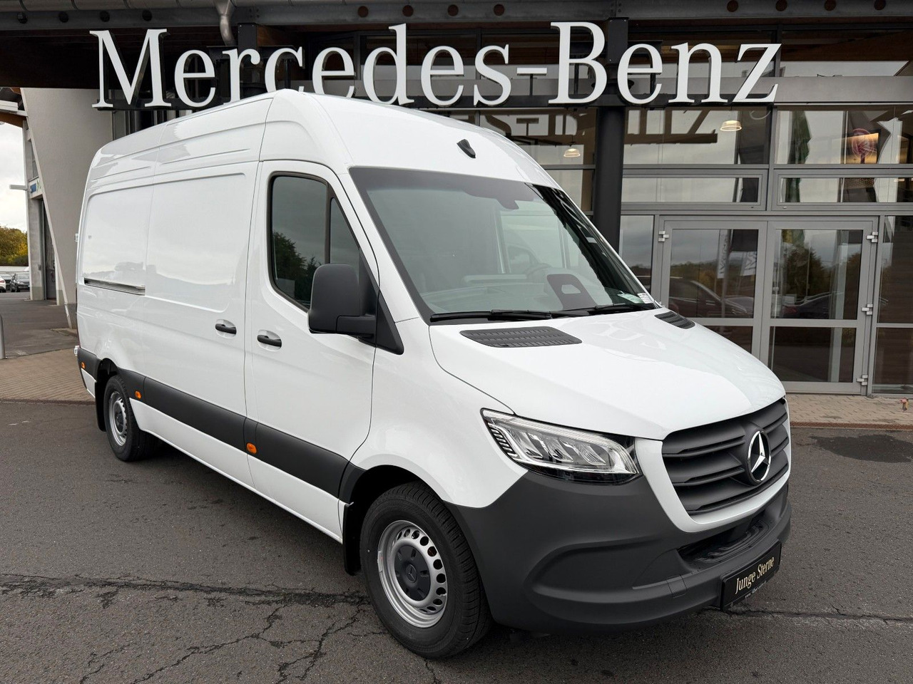 Mercedes-Benz Sprinter 317 CDI 3665 9G AHK3,5to Klima Schwing - Furgón: foto 1 Mercedes-Benz Sprinter 317 CDI 3665 9G AHK3,5to Klima Schwing - Furgón: foto 1