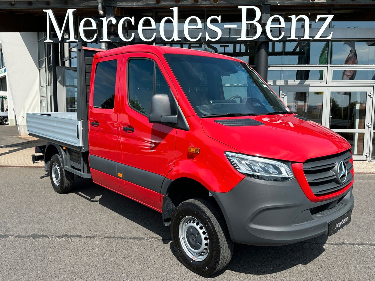 Mercedes-Benz Sprinter 319 CDI 4x4 DoKa Klima AHK3,5to - Caja abierta furgoneta, Furgoneta combi: foto 1 Mercedes-Benz Sprinter 319 CDI 4x4 DoKa Klima AHK3,5to - Caja abierta furgoneta, Furgoneta combi: foto 1