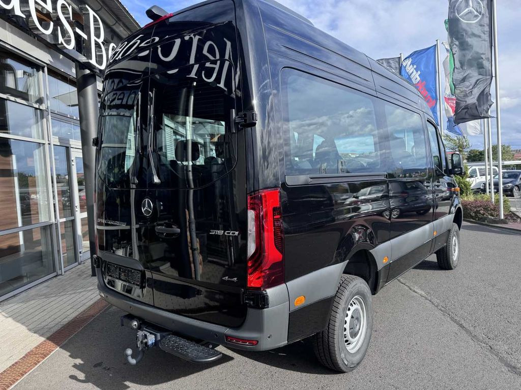 Mercedes-Benz Sprinter 319 CDI 4x4 Tourer AHK Dachklima LED - Minibús, Furgoneta de pasajeros: foto 4 Mercedes-Benz Sprinter 319 CDI 4x4 Tourer AHK Dachklima LED - Minibús, Furgoneta de pasajeros: foto 4