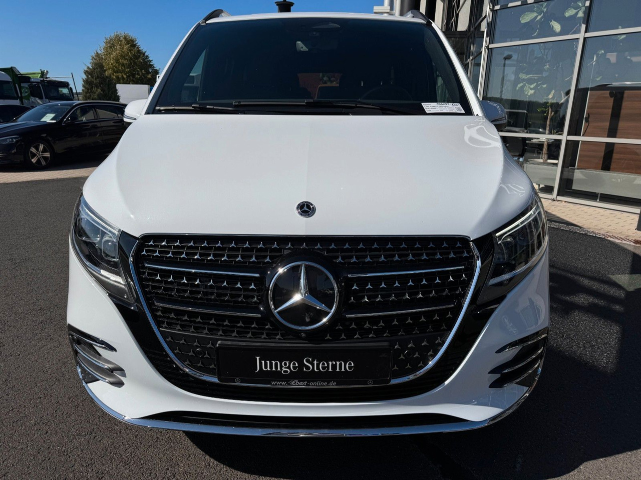 Mercedes-Benz V 300 d 4MATIC EXCLUSIVE AMG Tische AHK2,5to - Coche familiar: foto 2 Mercedes-Benz V 300 d 4MATIC EXCLUSIVE AMG Tische AHK2,5to - Coche familiar: foto 2