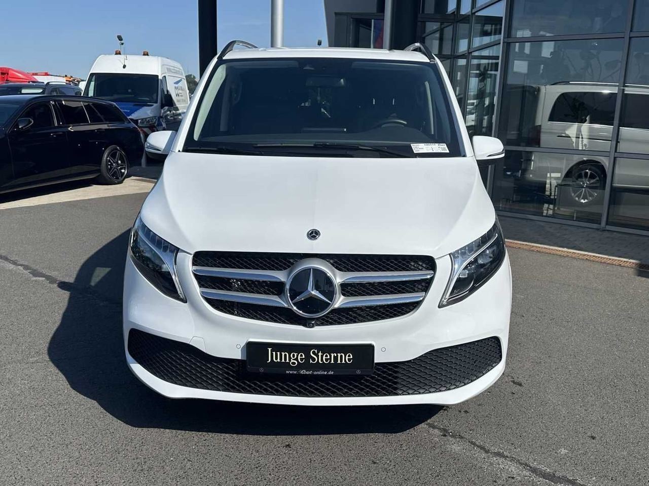 Mercedes-Benz V 300 d AVA ED 6Sitze Burmester 360Kamera el Tür - Coche: foto 2 Mercedes-Benz V 300 d AVA ED 6Sitze Burmester 360Kamera el Tür - Coche: foto 2