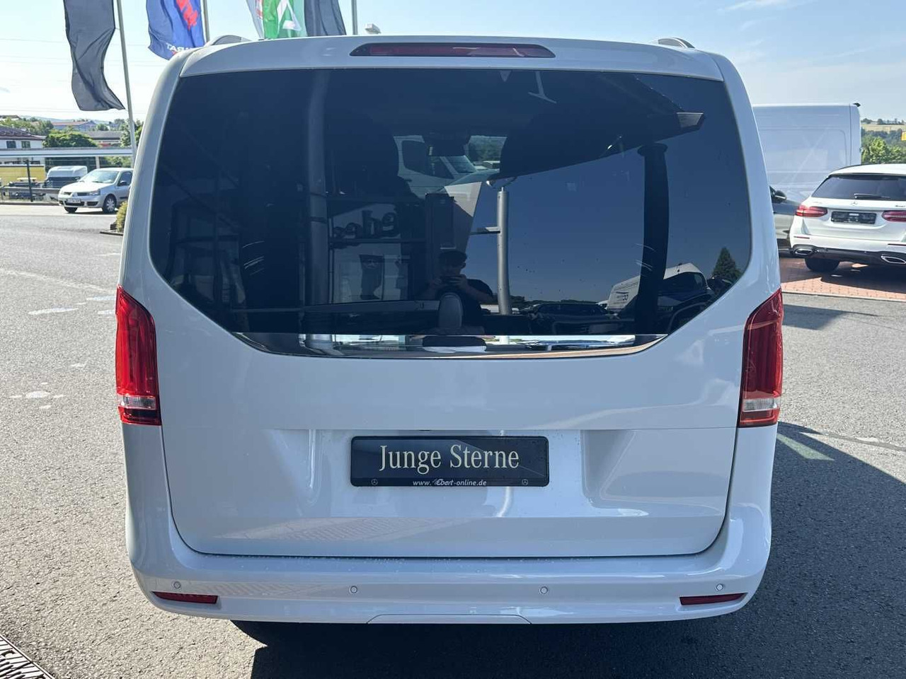 Mercedes-Benz V 300 d AVA ED 6Sitze Burmester 360Kamera el Tür - Coche: foto 5 Mercedes-Benz V 300 d AVA ED 6Sitze Burmester 360Kamera el Tür - Coche: foto 5
