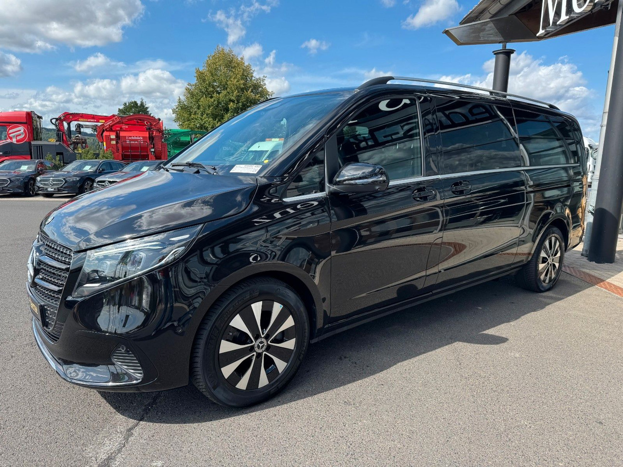 Mercedes-Benz V 300 d AVANTGARDE Extralang 360Kamera Standheiz - Coche familiar: foto 2 Mercedes-Benz V 300 d AVANTGARDE Extralang 360Kamera Standheiz - Coche familiar: foto 2
