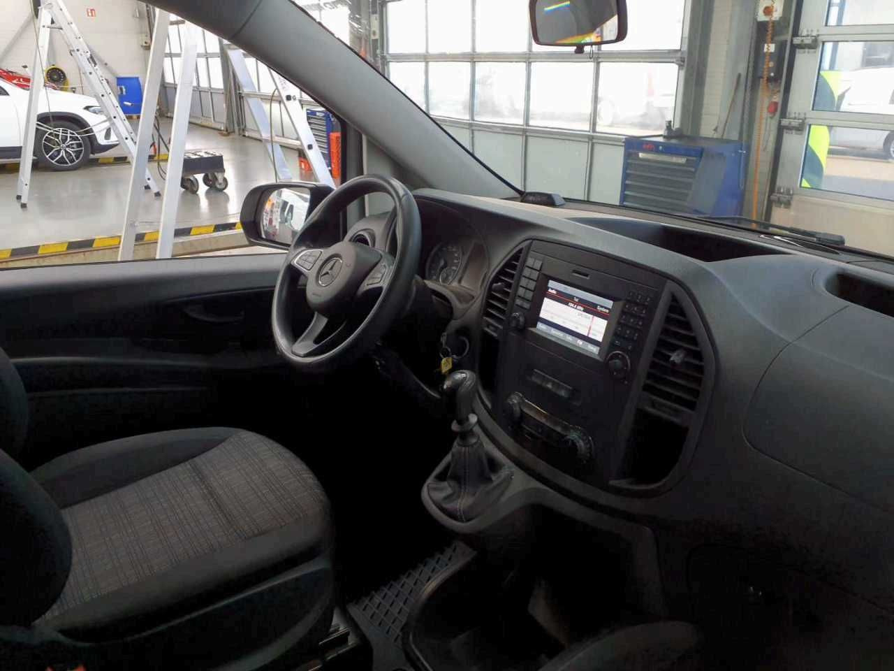 Mercedes-Benz Vito 114 CDI Mixto Klima Kamera Tempomat AHK - Furgoneta pequeña, Furgoneta combi: foto 5 Mercedes-Benz Vito 114 CDI Mixto Klima Kamera Tempomat AHK - Furgoneta pequeña, Furgoneta combi: foto 5