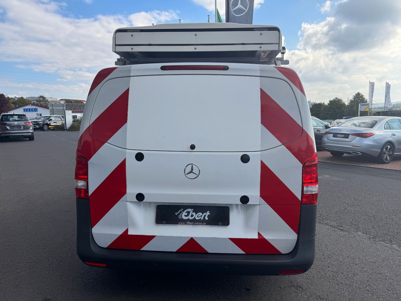 Mercedes-Benz Vito 114 CDI Tourer Begleitfahrzeug BF3+ / WVZ - Furgón: foto 5 Mercedes-Benz Vito 114 CDI Tourer Begleitfahrzeug BF3+ / WVZ - Furgón: foto 5