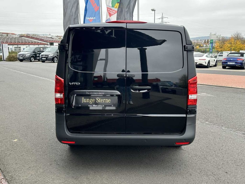 Mercedes-Benz Vito 116 CDI 3200 Klima Kamera SHZ Tempomat - Furgoneta pequeña: foto 5 Mercedes-Benz Vito 116 CDI 3200 Klima Kamera SHZ Tempomat - Furgoneta pequeña: foto 5