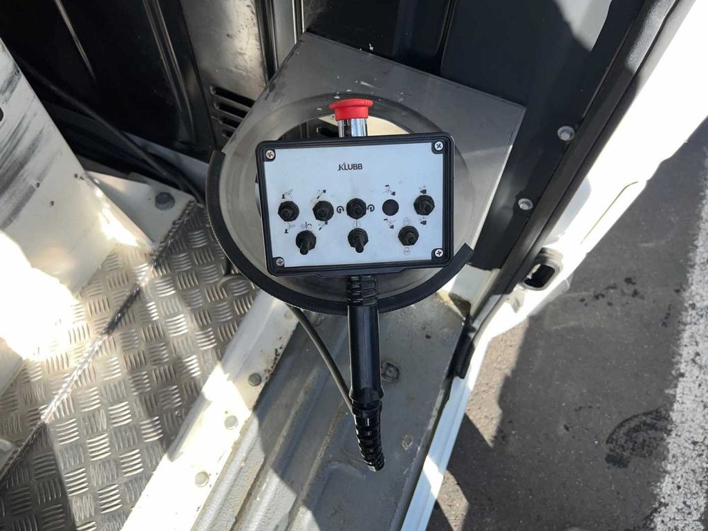Camión con plataforma elevadora, Furgoneta Renault Master 2.3 dCi / KLUBB K26, 12m Renault Master 2.3 dCi / KLUBB K26, 12m: foto 10