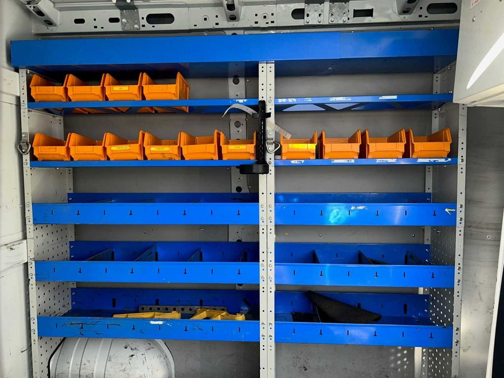 Camión con plataforma elevadora, Furgoneta Renault Master 2.3 dCi / KLUBB K26, 12m Renault Master 2.3 dCi / KLUBB K26, 12m: foto 11