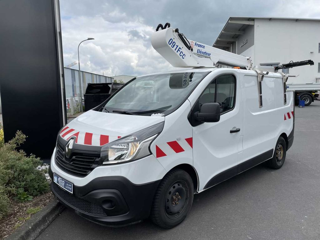 Camión con plataforma elevadora, Furgoneta Renault Trafic dCi 120 L1H1 / France Elavateur 091F 9m: foto 8