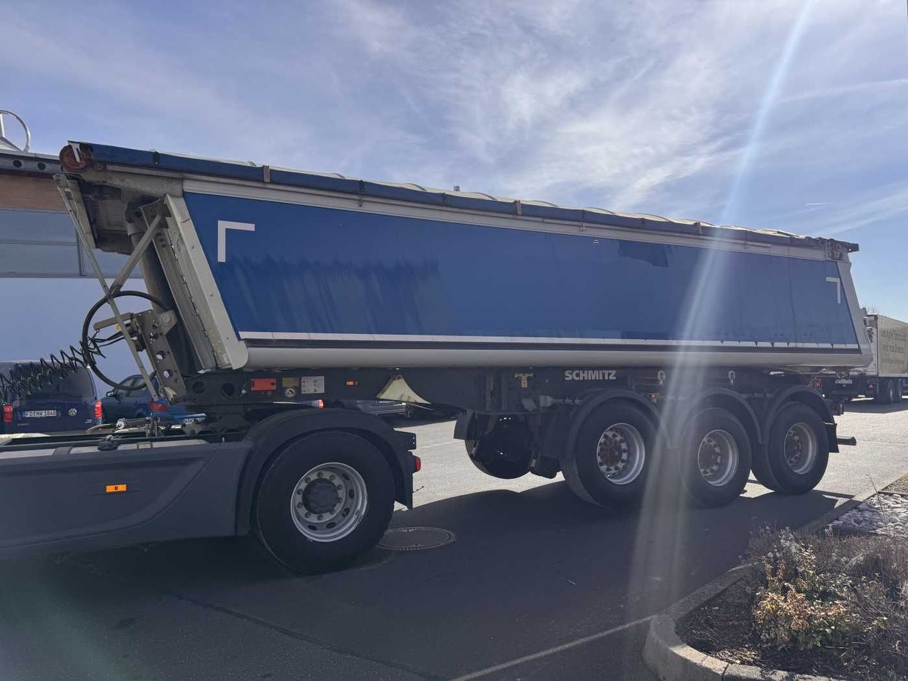 Schmitz Cargobull SGF*S3 SKI 24 SL 7.2 Mulde 23m³ Liftachse 5x Schmitz Cargobull SGF*S3 SKI 24 SL 7.2 Alu-Mulde 23m³ Liftachse - Semirremolque volquete: foto 5 Schmitz Cargobull SGF*S3 SKI 24 SL 7.2 Mulde 23m³ Liftachse 5x Schmitz Cargobull SGF*S3 SKI 24 SL 7.2 Alu-Mulde 23m³ Liftachse - Semirremolque volquete: foto 5