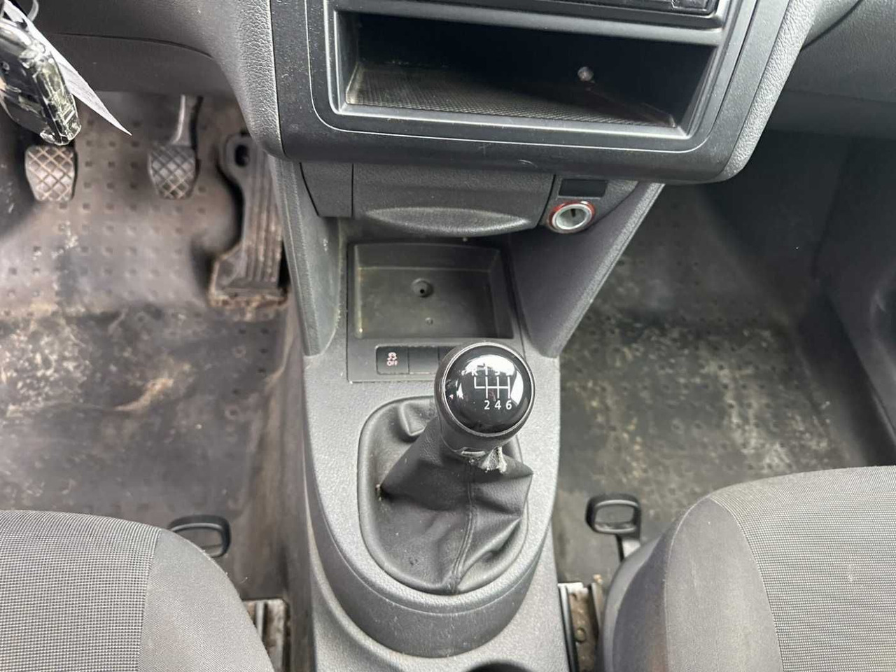 Furgón Volkswagen VW Caddy 2.0 TDI 4Motion Maxi Kasten Regal: foto 13