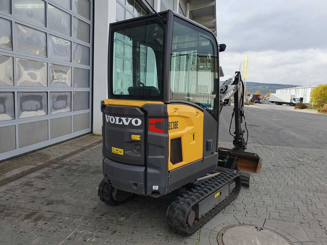 Volvo EC18E / nur 415h! / MS01 / 2021 / inkl 2x Löffel - Miniexcavadora: foto 3 Volvo EC18E / nur 415h! / MS01 / 2021 / inkl 2x Löffel - Miniexcavadora: foto 3