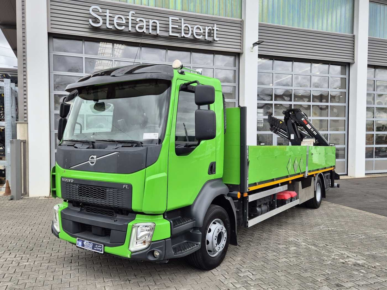 Volvo FL 42 R Kran Hiab XS 088 Funk bis 14 m! Kamera - Camión grúa: foto 2 Volvo FL 42 R Kran Hiab XS 088 Funk bis 14 m! Kamera - Camión grúa: foto 2