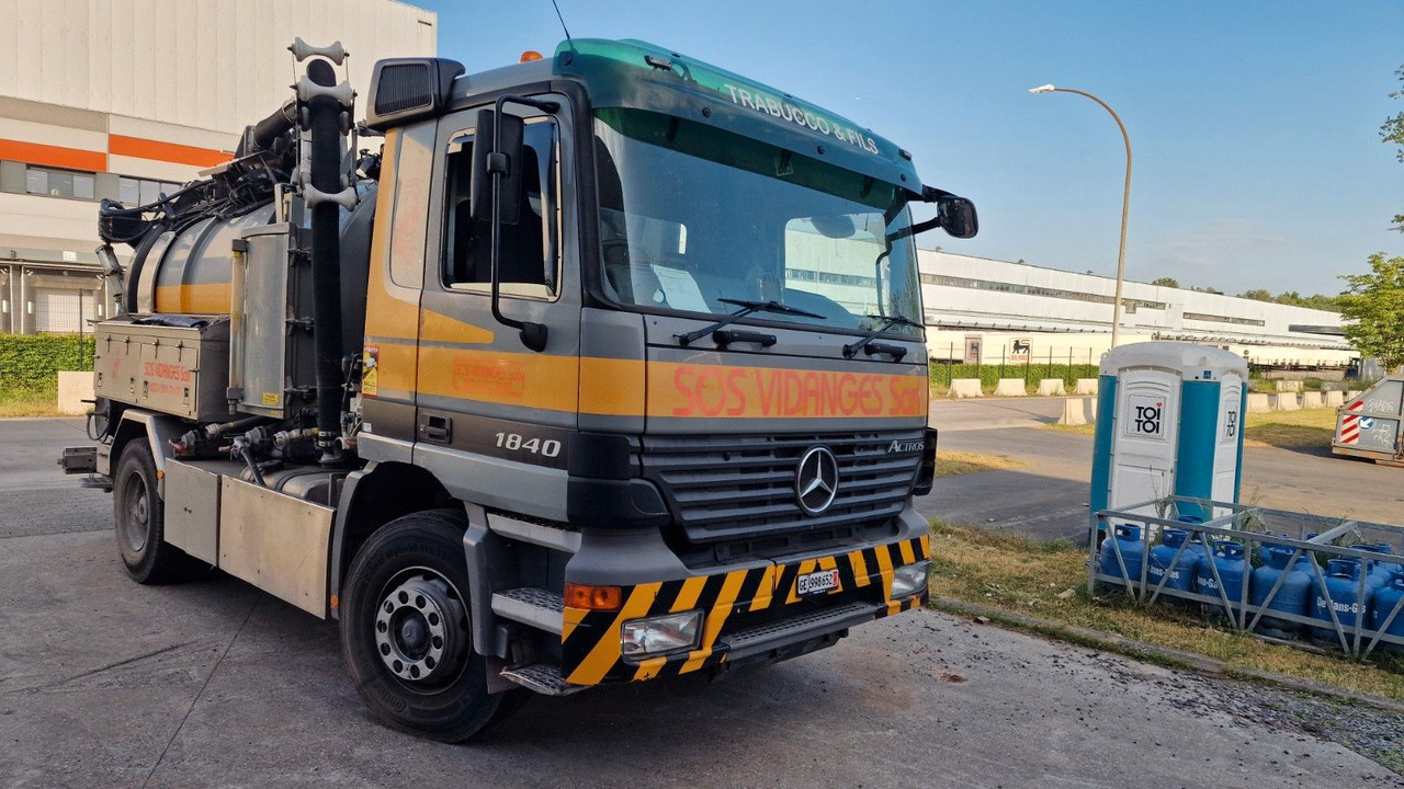 Mercedes-Benz Actros 18-40 - Limpieza de alcantarillado: foto 1 Mercedes-Benz Actros 18-40 - Limpieza de alcantarillado: foto 1