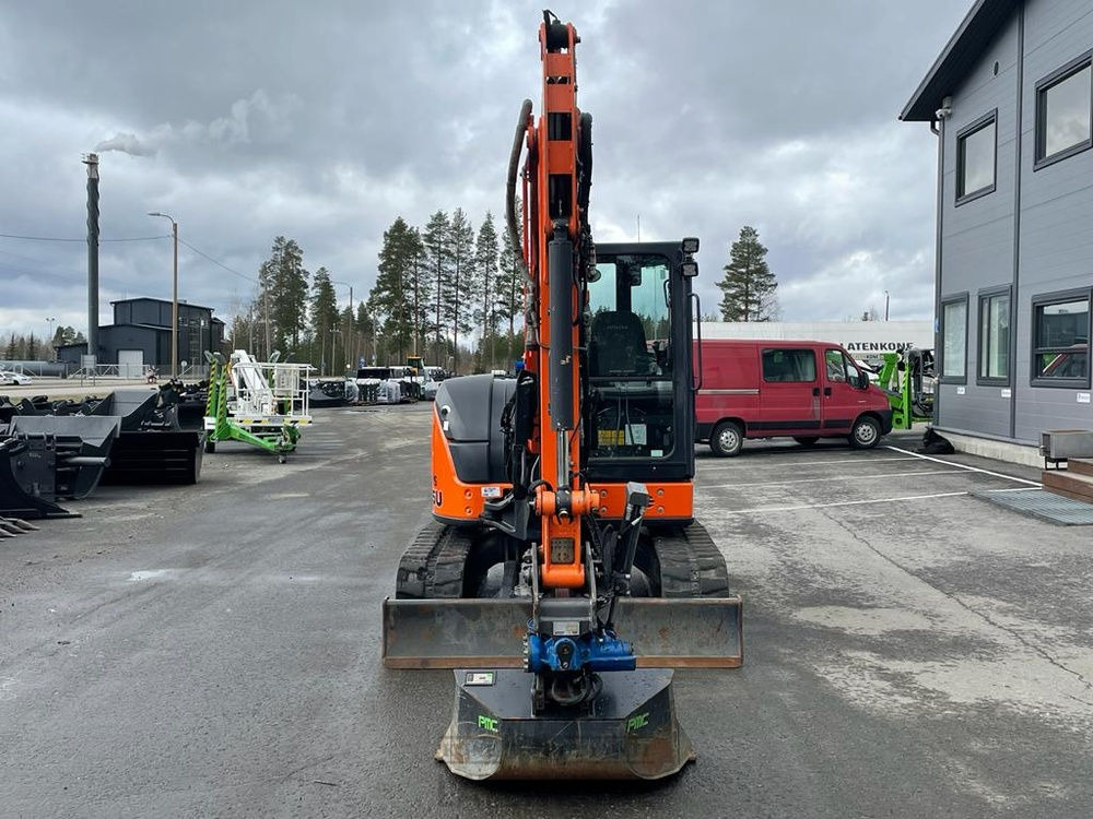 Hitachi ZX 55U-5A kaivinkone - Excavadora de cadenas: foto 3 Hitachi ZX 55U-5A kaivinkone - Excavadora de cadenas: foto 3