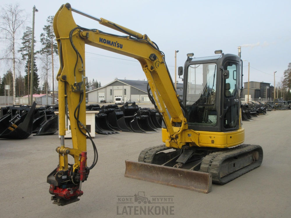 Komatsu PC50MR PETOKSELLA VIETY LÖYTÖPALKKIO STOLEN - Excavadora de cadenas: foto 4 Komatsu PC50MR PETOKSELLA VIETY LÖYTÖPALKKIO STOLEN - Excavadora de cadenas: foto 4