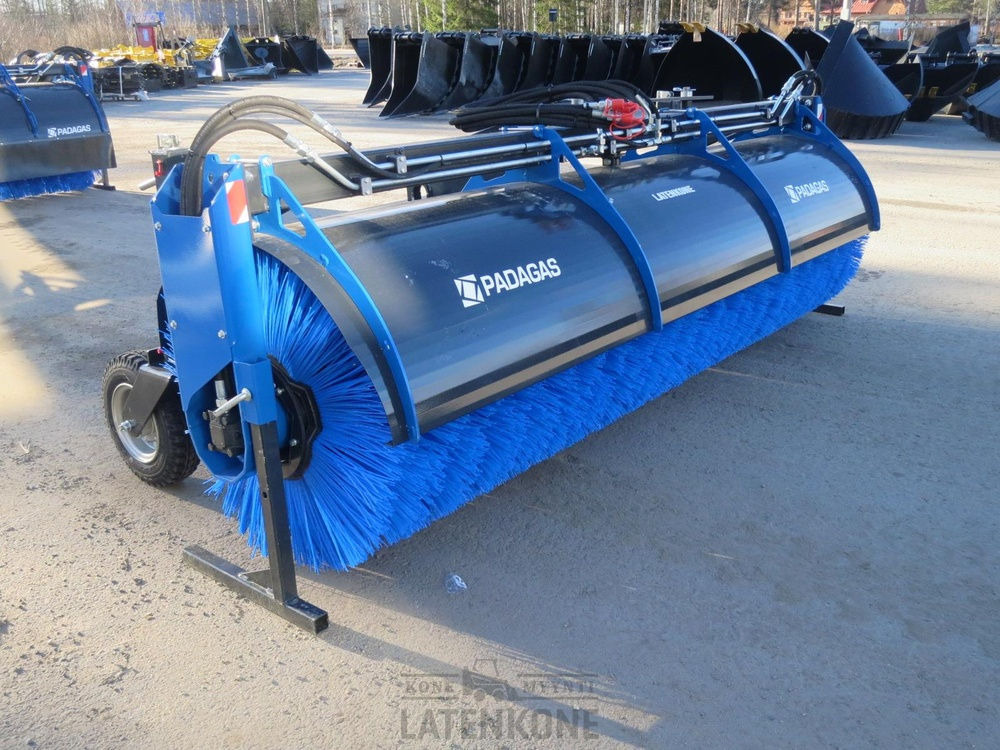 Padagas Avoharja Shark 300 RLT - Barredora cucharón para Maquinaria de construcción: foto 4 Padagas Avoharja Shark 300 RLT - Barredora cucharón para Maquinaria de construcción: foto 4