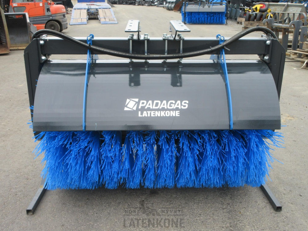 Padagas Puomiharja PIW-150 R ilman kiinnikettä - Barredora cucharón para Maquinaria de construcción: foto 2 Padagas Puomiharja PIW-150 R ilman kiinnikettä - Barredora cucharón para Maquinaria de construcción: foto 2