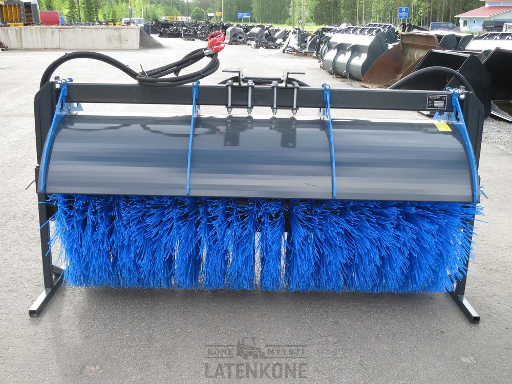 Padagas Puomiharja PIW-200 R ilman kiinnikettä - Barredora cucharón para Maquinaria de construcción: foto 4 Padagas Puomiharja PIW-200 R ilman kiinnikettä - Barredora cucharón para Maquinaria de construcción: foto 4