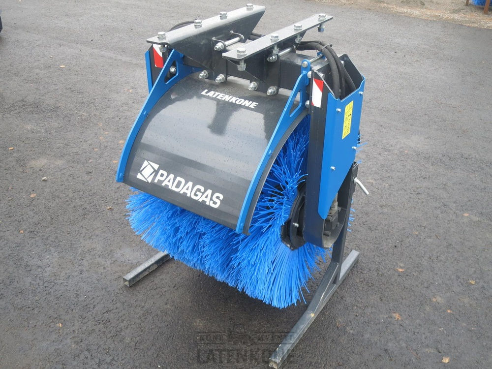 Padagas Puomiharja PIW-60 R ilman kiinnikettä - Barredora cucharón para Maquinaria de construcción: foto 3 Padagas Puomiharja PIW-60 R ilman kiinnikettä - Barredora cucharón para Maquinaria de construcción: foto 3