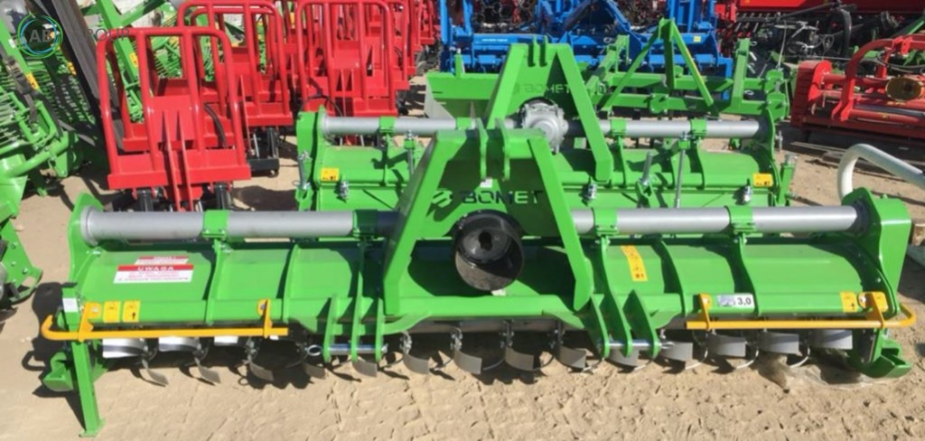 Bomet rotary tiller Volans U540/8, 3,0 m - Rotocultivador: foto 1 Bomet rotary tiller Volans U540/8, 3,0 m - Rotocultivador: foto 1