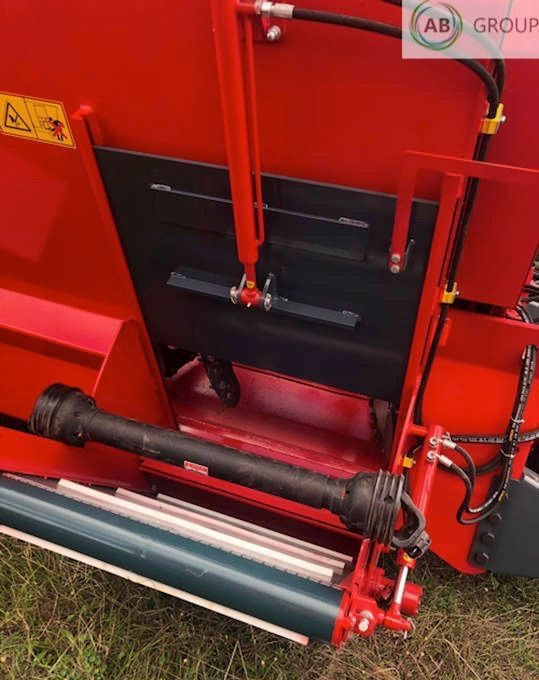 Fimaks Feeder Mixer FMHII 12m3 - Desensiladora: foto 3 Fimaks Feeder Mixer FMHII 12m3 - Desensiladora: foto 3