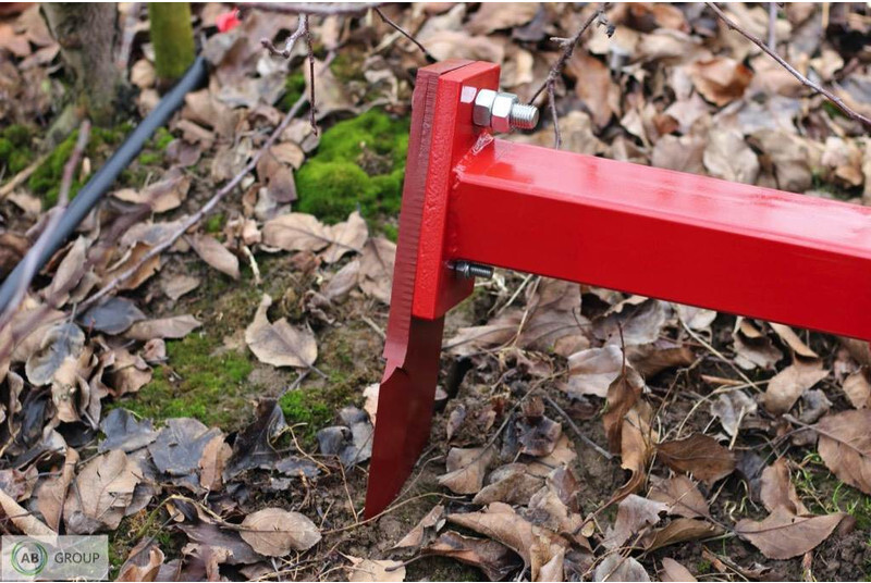 Equipo para trabajo del suelo Królik mechaniczny podcinacz korzeni PKM: foto 1