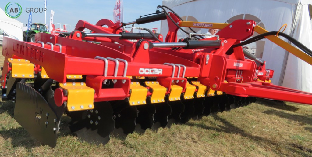 Lemtech hydraulic disc harrow with a Colter BTH45 4.5 m transport trolley - Rastras: foto 3 Lemtech hydraulic disc harrow with a Colter BTH45 4.5 m transport trolley - Rastras: foto 3