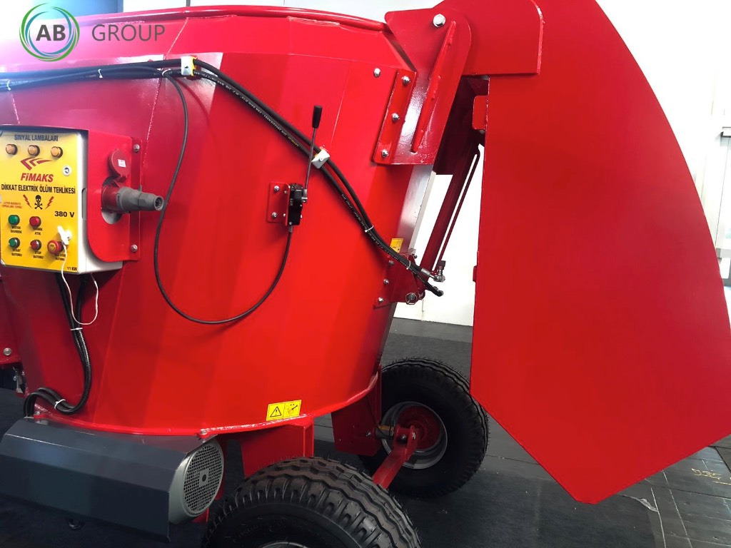 Mixer feeder Fimaks 2.5 m3 - Desensiladora: foto 5 Mixer feeder Fimaks 2.5 m3 - Desensiladora: foto 5